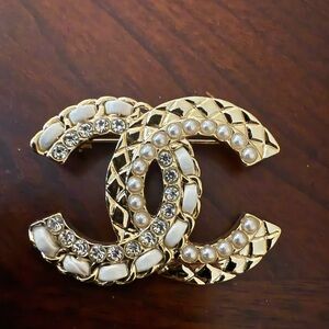 New upcycled Chanel  Gold and White Brooch with Crystals and Pearls